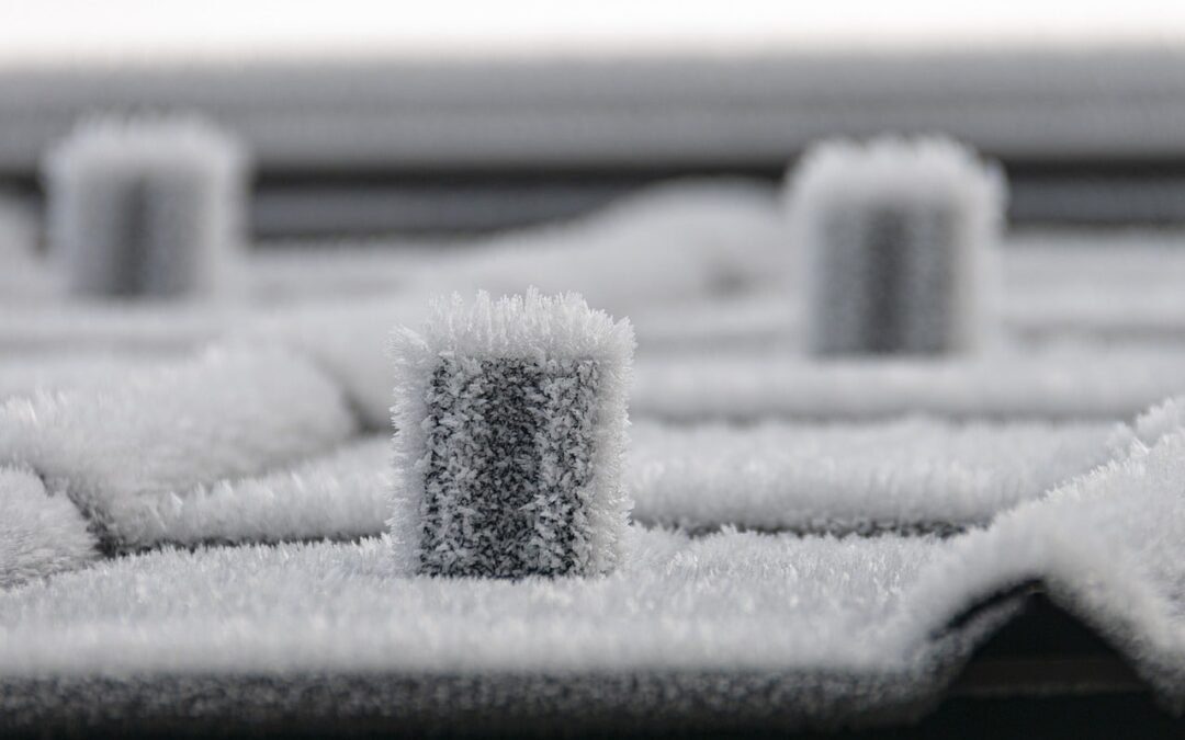 Managing Rooftop Snow: Tips and Techniques for Safe Removal